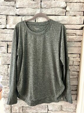 Athleta UpTempo Heathered Green Long-Sleeve Top